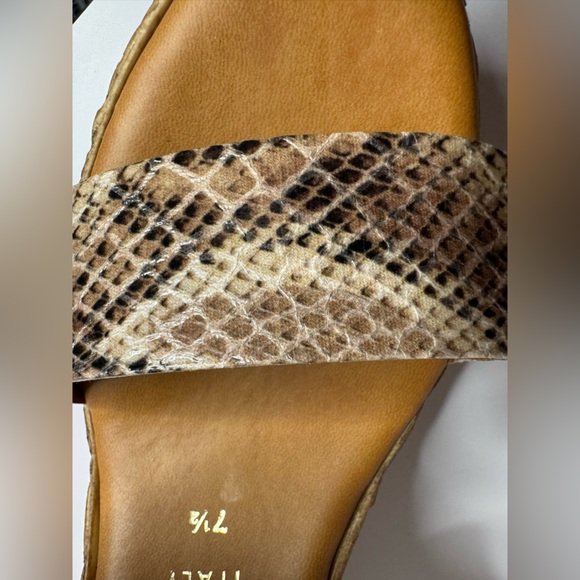 Italian Shoemakers Snakeskin Print Wedges Size 7.5 Made In Italy - Picture 11 of 11